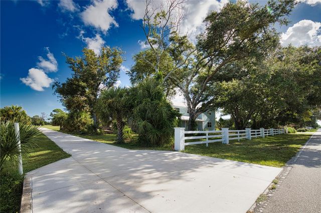 916 BAYSHORE DRIVE, Englewood, FL 34223