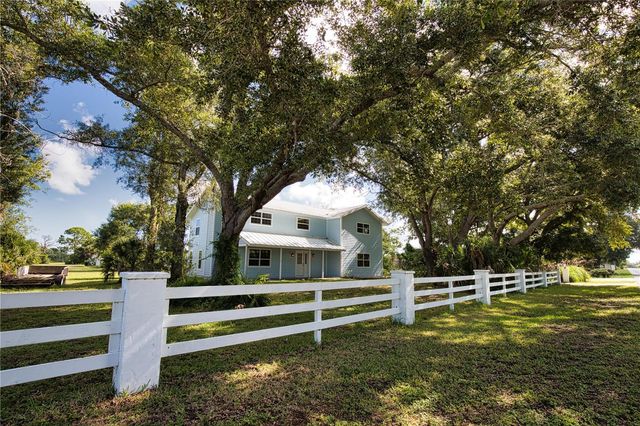 916 BAYSHORE DRIVE, Englewood, FL 34223