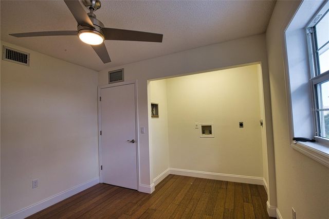 916 BAYSHORE DRIVE, Englewood, FL 34223