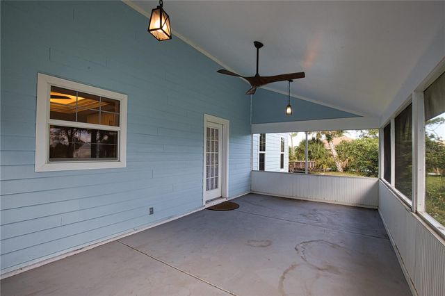 916 BAYSHORE DRIVE, Englewood, FL 34223