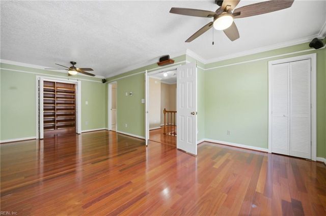 204 Old Bridge CT, Newport News, VA 23608