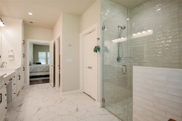8021 White Drive, Granbury, TX 76049