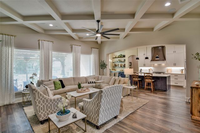 8021 White Drive, Granbury, TX 76049