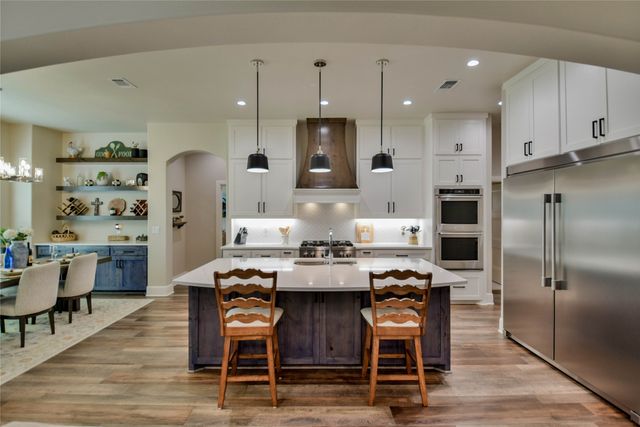 8021 White Drive, Granbury, TX 76049