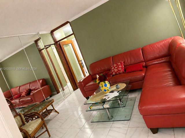 610 SW 66th Ave, Miami, FL 33144