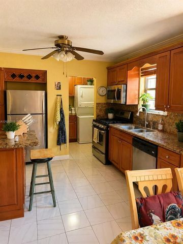 610 SW 66th Ave, Miami, FL 33144