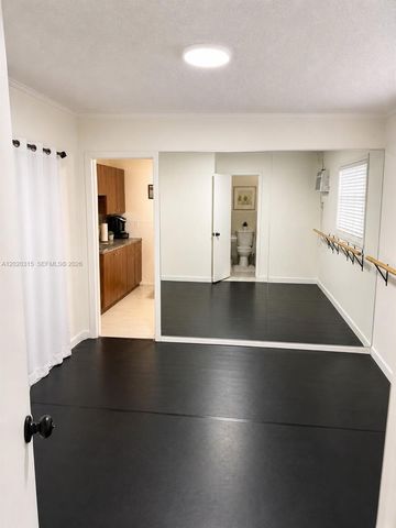 610 SW 66th Ave, Miami, FL 33144