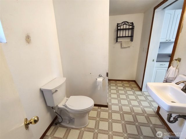 114 W 4th, Aberdeen, WA 98520