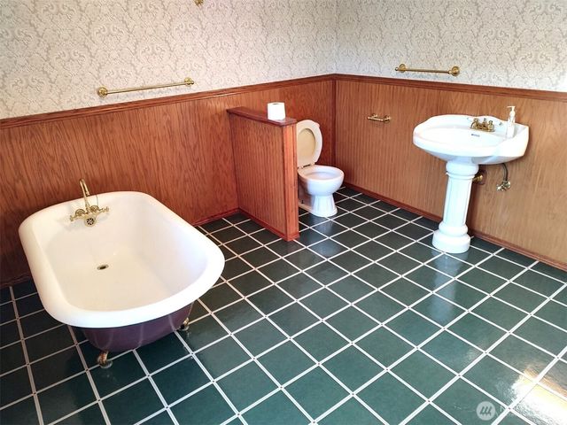 114 W 4th, Aberdeen, WA 98520