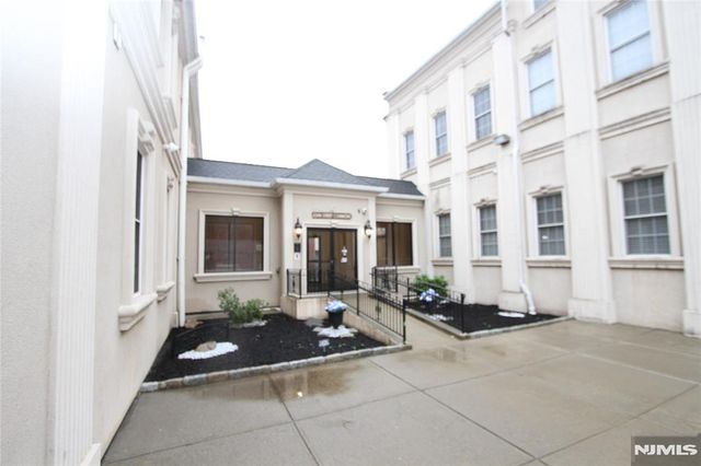 1 John Street 1, Haledon, NJ 07508