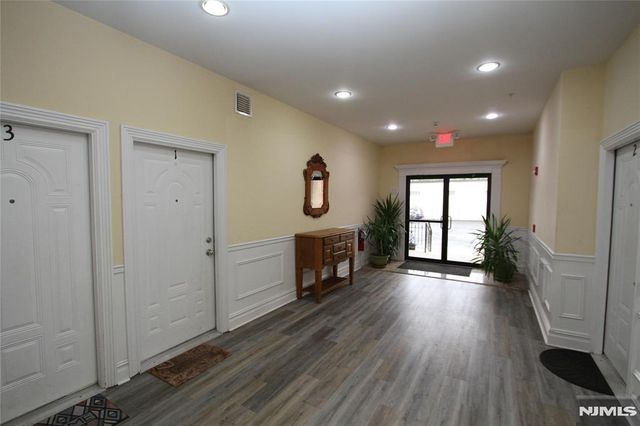 1 John Street 1, Haledon, NJ 07508
