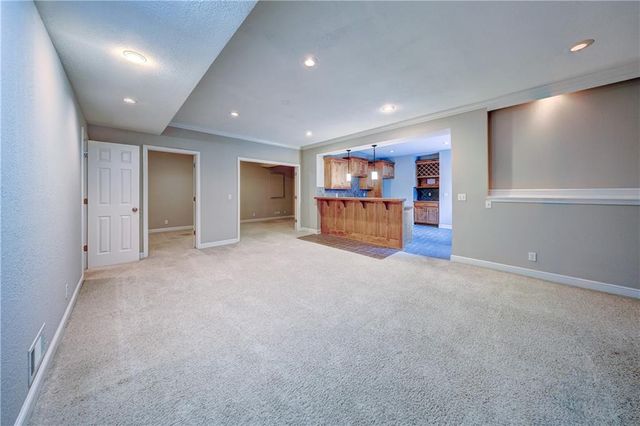 14400 Grandview Street, Overland Park, KS 66221