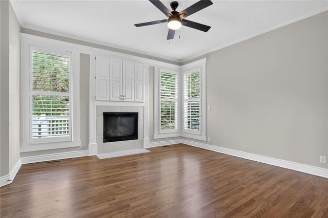 14400 Grandview Street, Overland Park, KS 66221