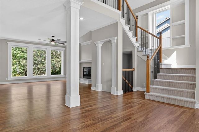 14400 Grandview Street, Overland Park, KS 66221