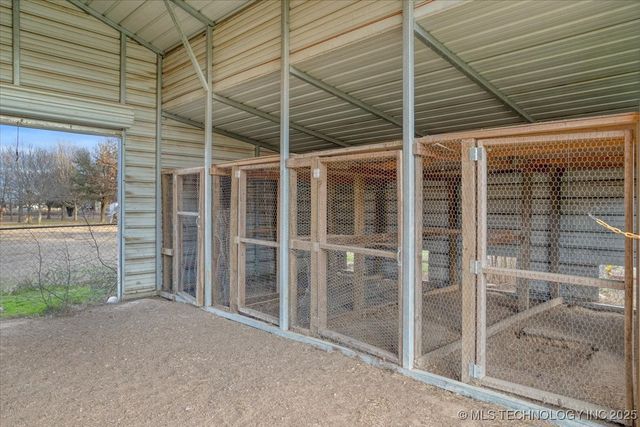 66 N Roberta Road, Durant, OK 74701