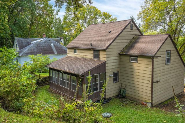 410 N Adams Street, Saint Croix Falls, WI 54024