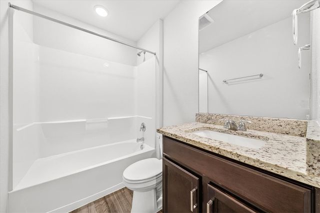 7826 Bullrider Dr, Corpus Christi, TX 78414