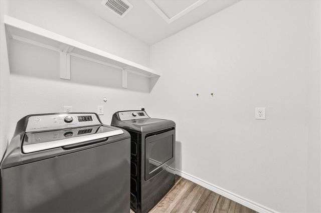 7826 Bullrider Dr, Corpus Christi, TX 78414
