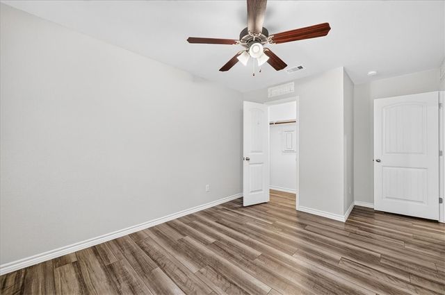 7826 Bullrider Dr, Corpus Christi, TX 78414