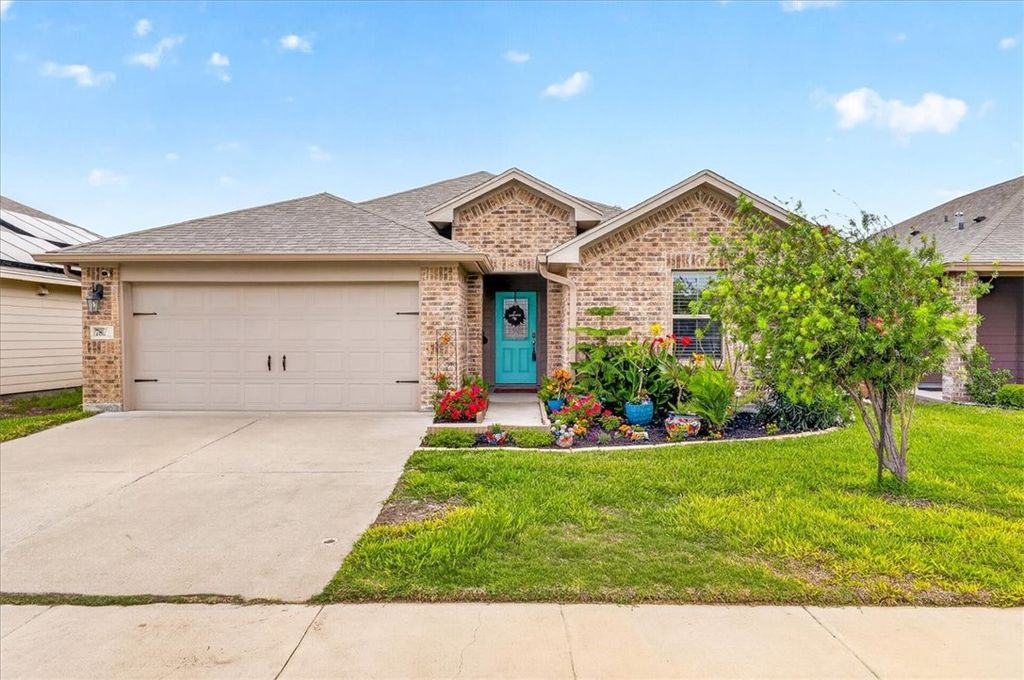 7826 Bullrider Dr, Corpus Christi, TX 78414