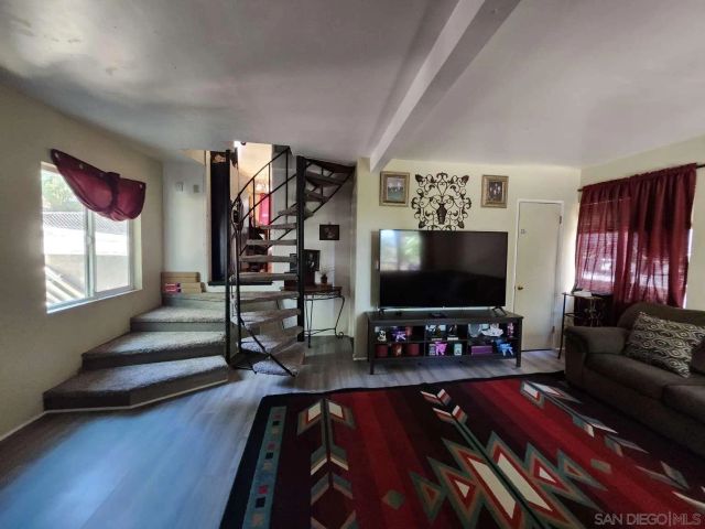 23096 Balsam LN, Crestline, CA 92325