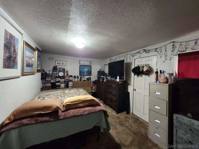23096 Balsam LN, Crestline, CA 92325