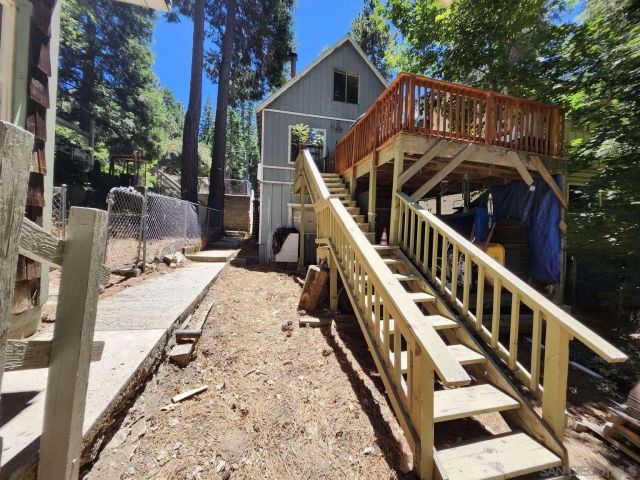 23096 Balsam LN, Crestline, CA 92325