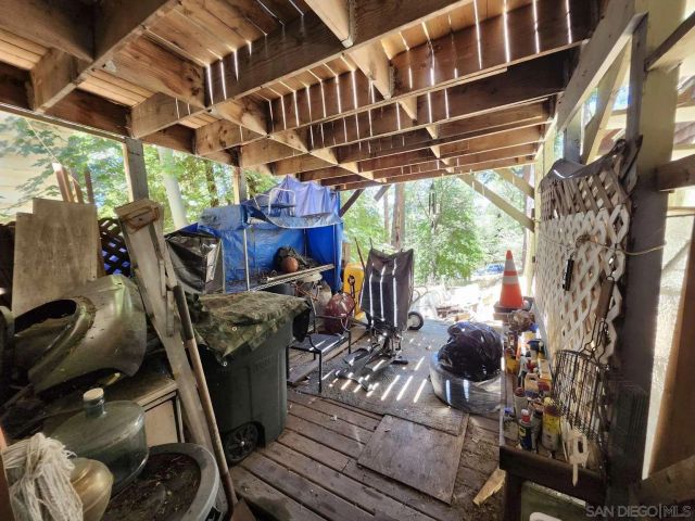 23096 Balsam LN, Crestline, CA 92325