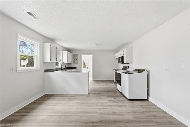 613 Beckner Street, Lexington, NC 27292