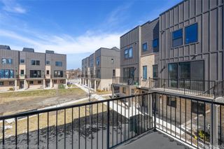 1041 HAMPTON Circle 43, Detroit, MI 48207