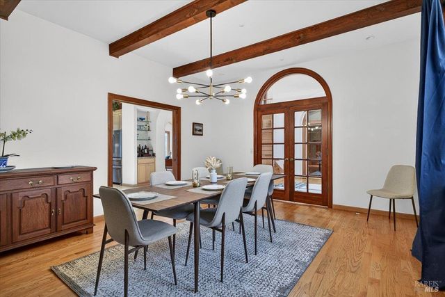 13404 Flora Ranch Rd, Healdsburg, CA 95448