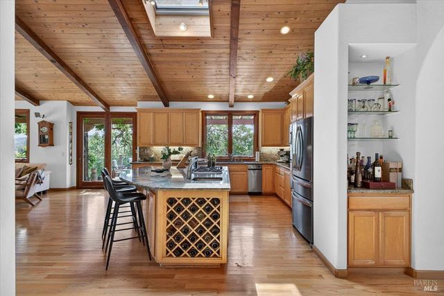 13404 Flora Ranch Rd, Healdsburg, CA 95448