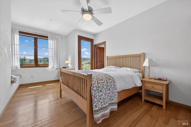 13404 Flora Ranch Rd, Healdsburg, CA 95448