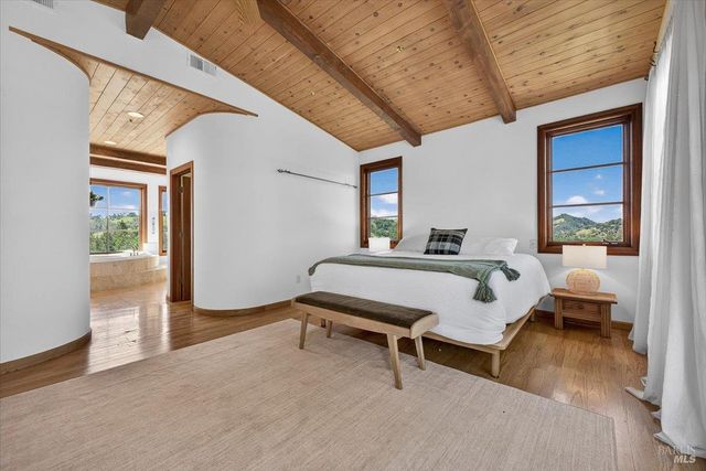 13404 Flora Ranch Rd, Healdsburg, CA 95448