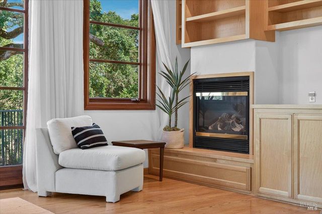 13404 Flora Ranch Rd, Healdsburg, CA 95448