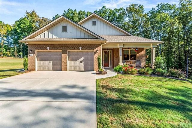 143 Whitworth Drive, Locust Grove, GA 30248