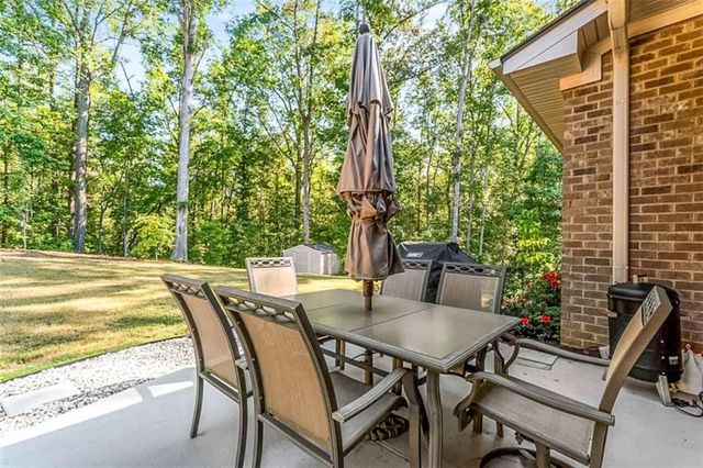 143 Whitworth Drive, Locust Grove, GA 30248