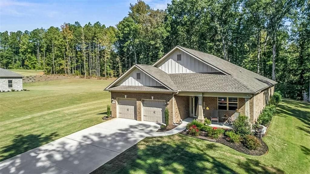 143 Whitworth Drive, Locust Grove, GA 30248