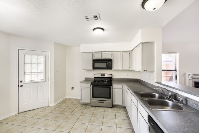 10217 Leatherwood Drive, Fort Worth, TX 76108