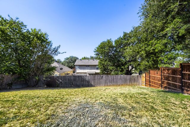 10217 Leatherwood Drive, Fort Worth, TX 76108
