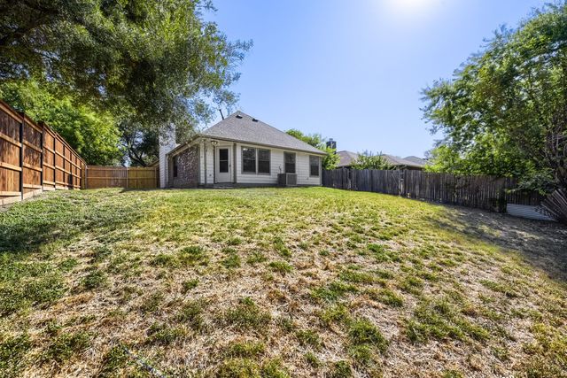 10217 Leatherwood Drive, Fort Worth, TX 76108