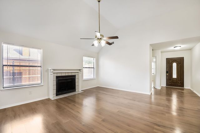 10217 Leatherwood Drive, Fort Worth, TX 76108