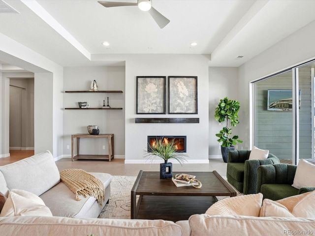 1015 Melting Snow Way, Castle Rock, CO 80109