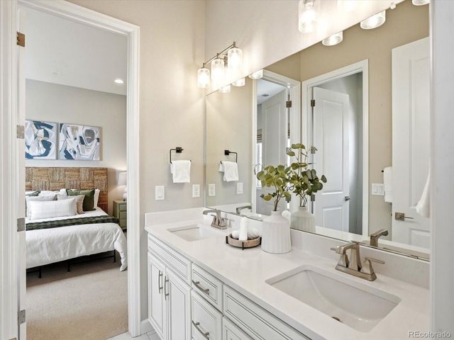 1015 Melting Snow Way, Castle Rock, CO 80109