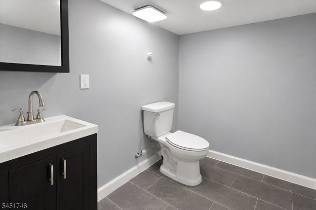 282 Ackerman Ave, Clifton City, NJ 07011