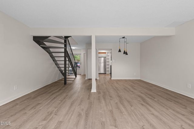 220 Elizabeth Street Apt E4, Chapel Hill, NC 27514
