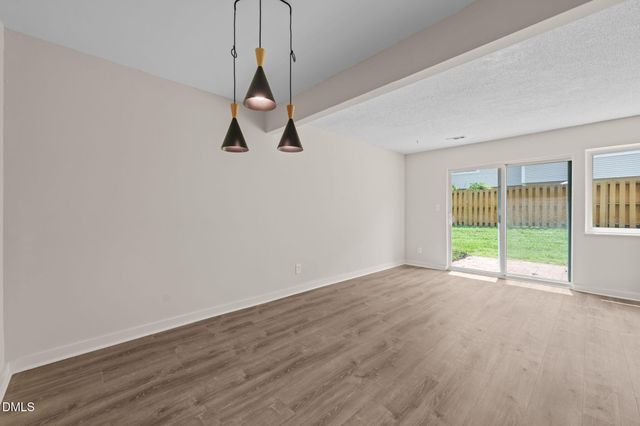 220 Elizabeth Street Apt E4, Chapel Hill, NC 27514