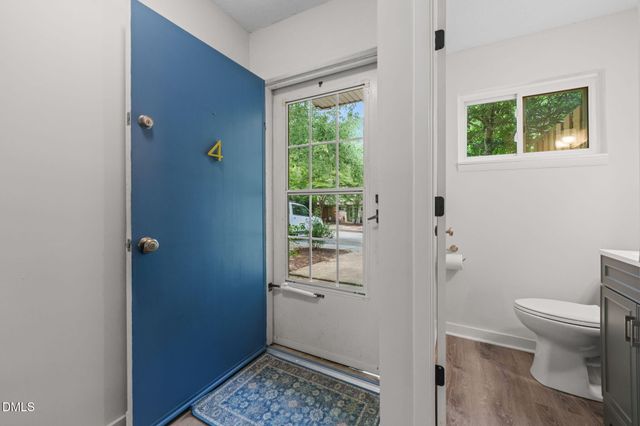 220 Elizabeth Street Apt E4, Chapel Hill, NC 27514