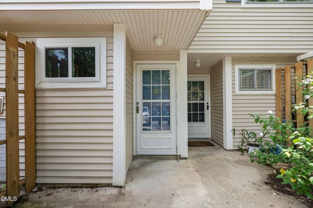 220 Elizabeth Street Apt E4, Chapel Hill, NC 27514