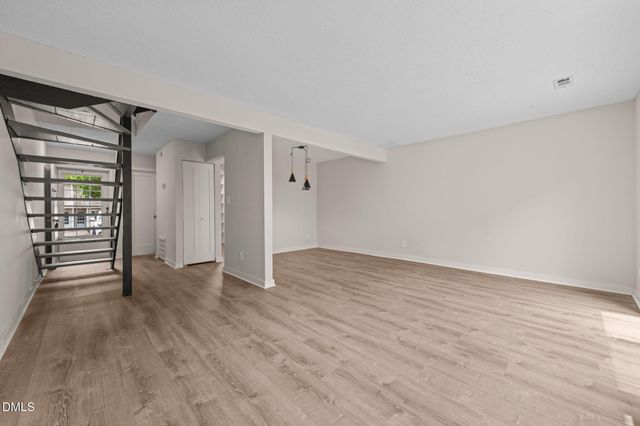 220 Elizabeth Street Apt E4, Chapel Hill, NC 27514